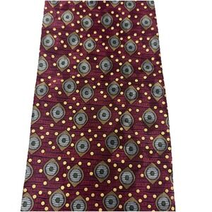 Robert Cassel (RC) 100% Handmade Silk Tie 62" Red Medallions